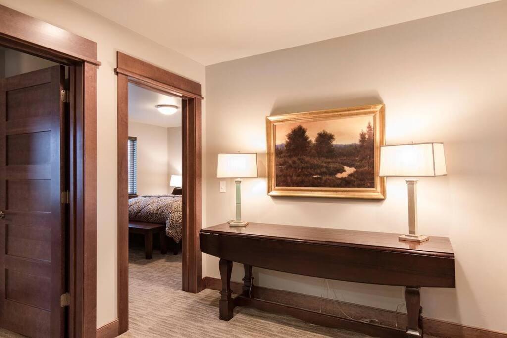 Luxury Townhome On The Park With Bridger Mtn Views 보즈먼 외부 사진